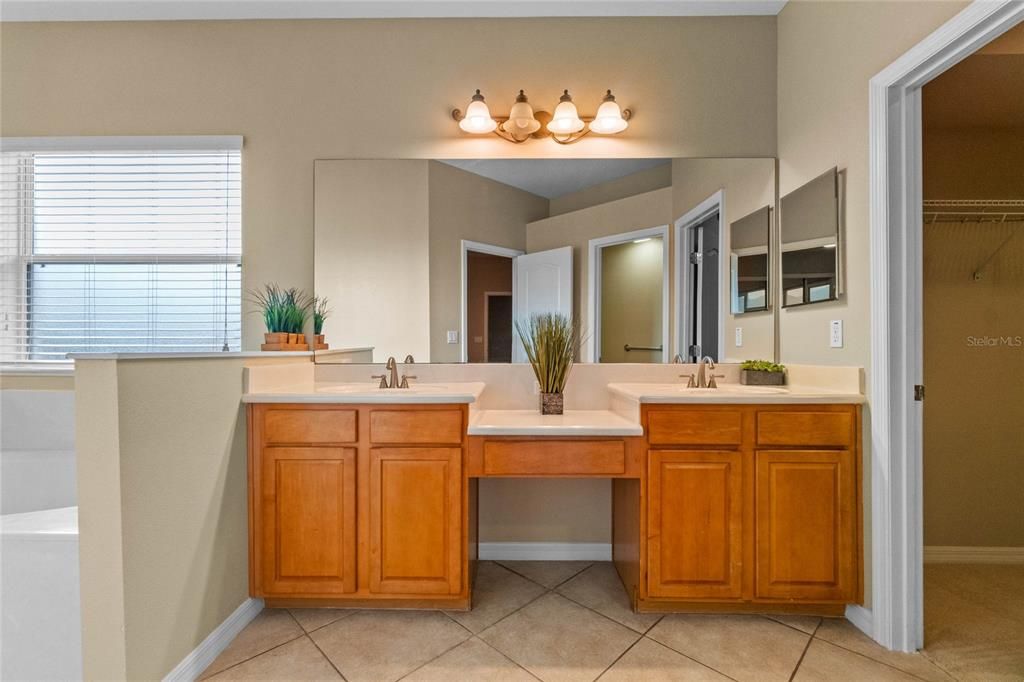 Dual sinks and vanity