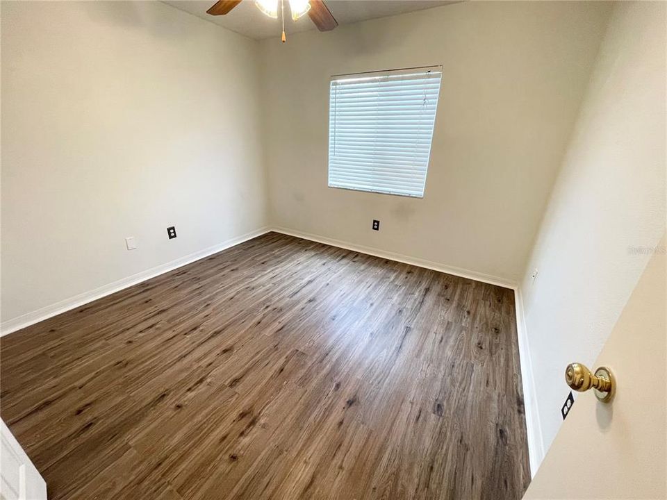 For Rent: $1,850 (3 beds, 2 baths, 1290 Square Feet)