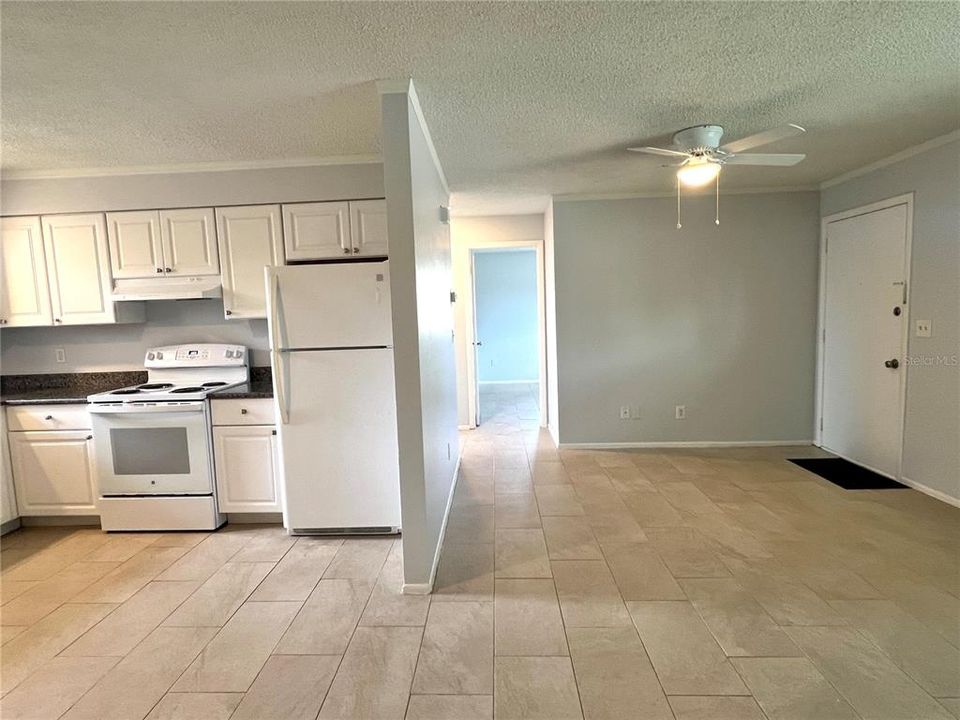 For Rent: $1,495 (2 beds, 1 baths, 768 Square Feet)