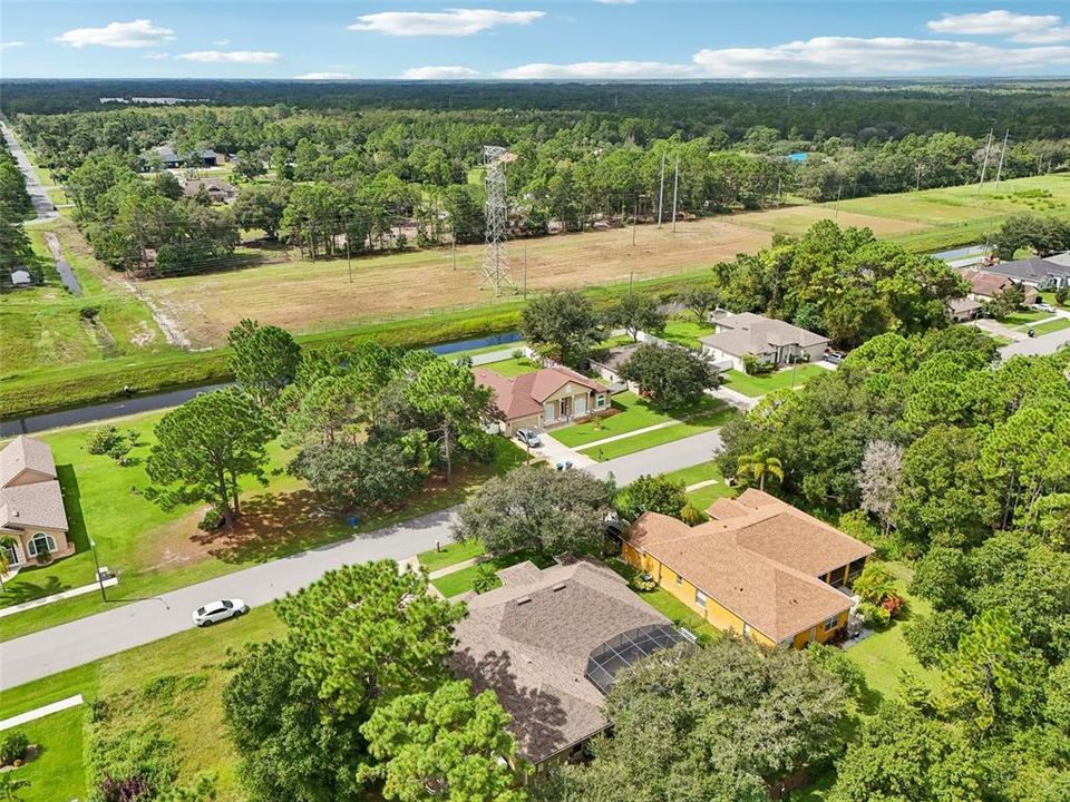 Active With Contract: $539,000 (4 beds, 2 baths, 2463 Square Feet)