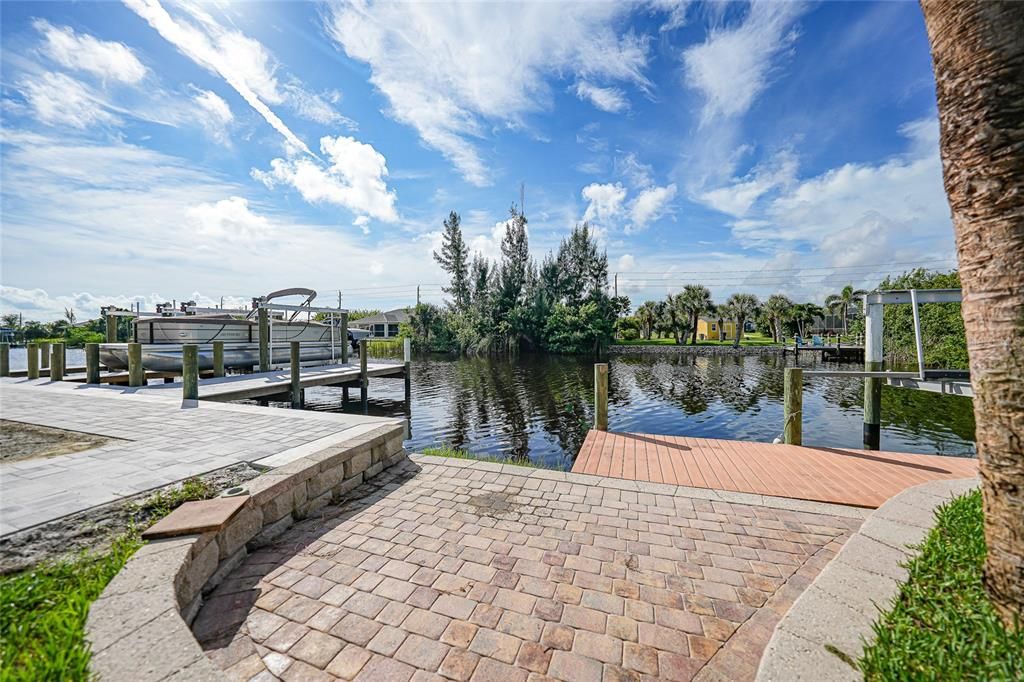 For Sale: $719,000 (3 beds, 2 baths, 2126 Square Feet)