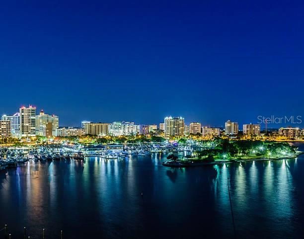 Downtown Sarasota is just a few minutes away.