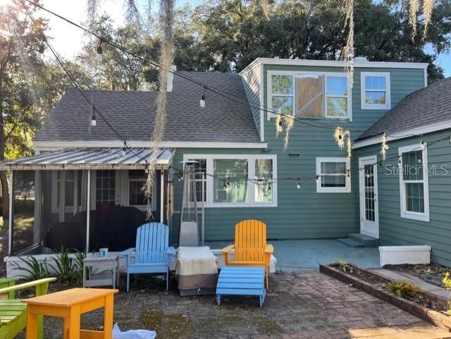 For Rent: $1,995 (3 beds, 3 baths, 1487 Square Feet)