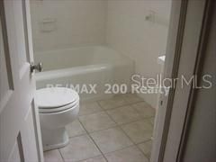 For Rent: $1,995 (3 beds, 3 baths, 1487 Square Feet)