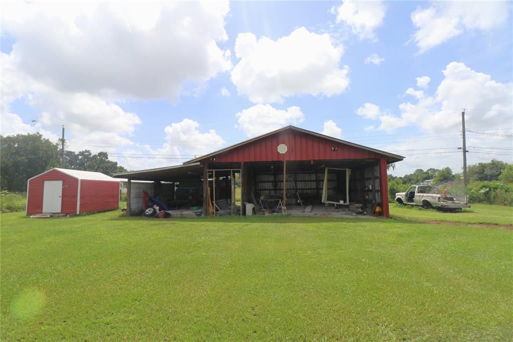 Pole Barn..Red Shed does not Convey