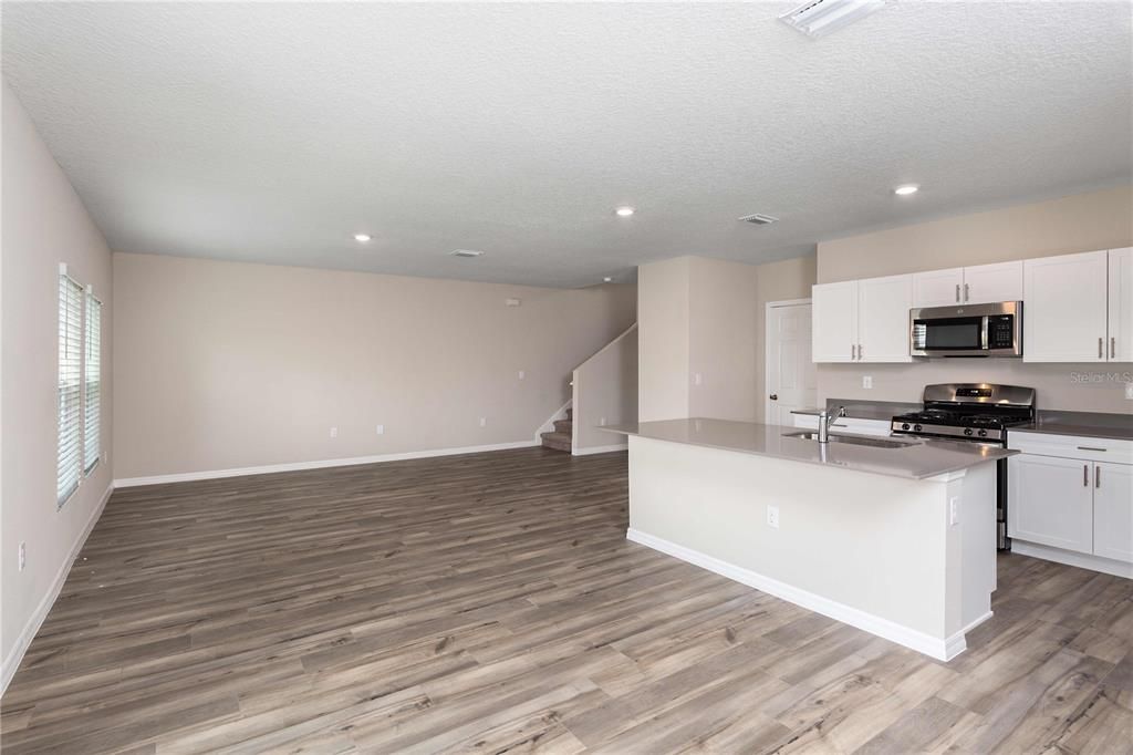 Active With Contract: $419,990 (4 beds, 2 baths, 2057 Square Feet)