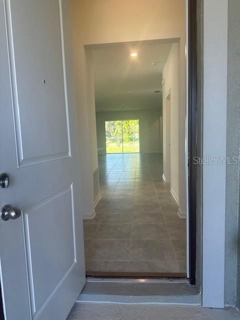 For Rent: $2,000 (3 beds, 2 baths, 2109 Square Feet)