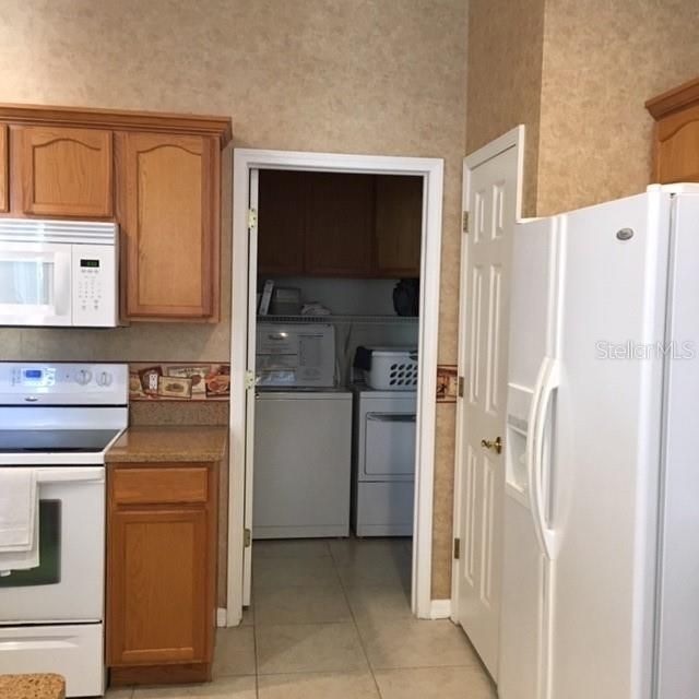 For Rent: $3,100 (3 beds, 2 baths, 2025 Square Feet)