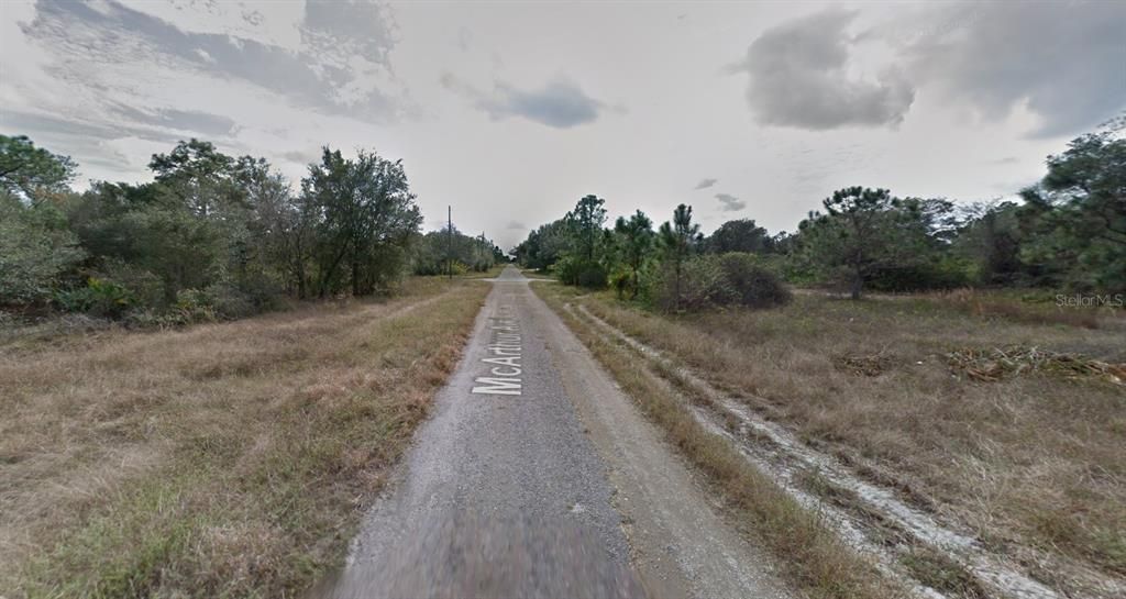 En Venta: $23,500 (0.50 acres)