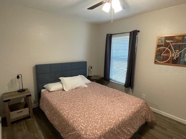 For Rent: $2,700 (3 beds, 1 baths, 820 Square Feet)