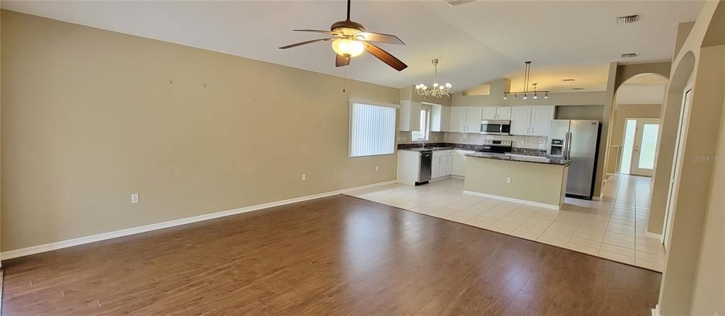 For Rent: $3,100 (3 beds, 2 baths, 2037 Square Feet)