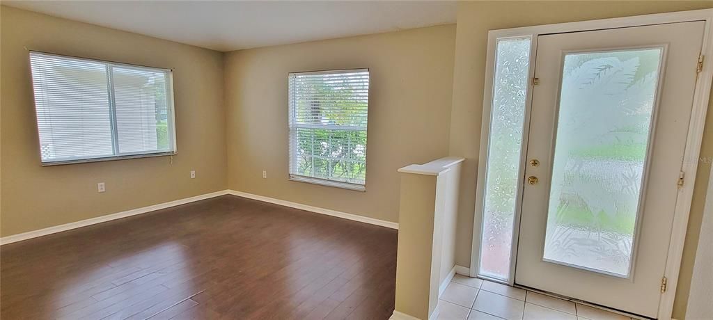 For Rent: $3,100 (3 beds, 2 baths, 2037 Square Feet)