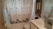 For Rent: $1,800 (3 beds, 2 baths, 1326 Square Feet)