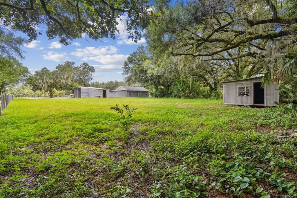 For Sale: $399,999 (3 beds, 2 baths, 1370 Square Feet)