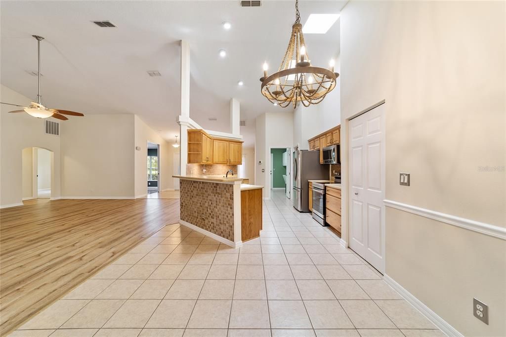 For Sale: $889,000 (4 beds, 2 baths, 2851 Square Feet)