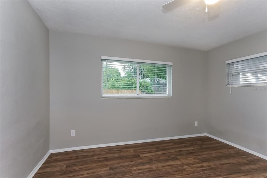 For Rent: $2,120 (3 beds, 2 baths, 1382 Square Feet)