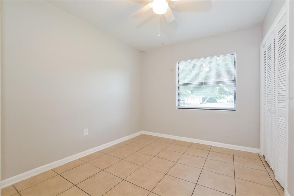 For Rent: $1,945 (4 beds, 2 baths, 1088 Square Feet)