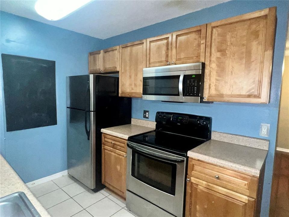 For Sale: $224,900 (3 beds, 2 baths, 1149 Square Feet)