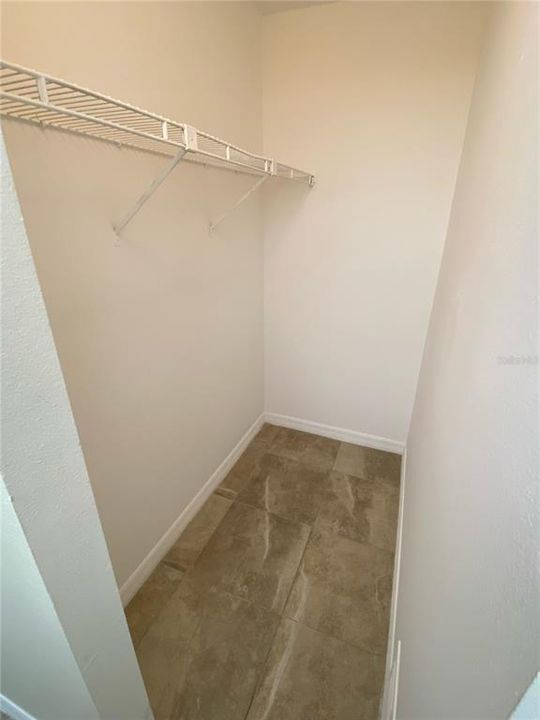 For Rent: $1,500 (2 beds, 2 baths, 888 Square Feet)