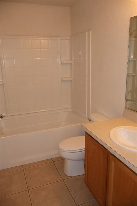 For Rent: $2,000 (3 beds, 2 baths, 1714 Square Feet)