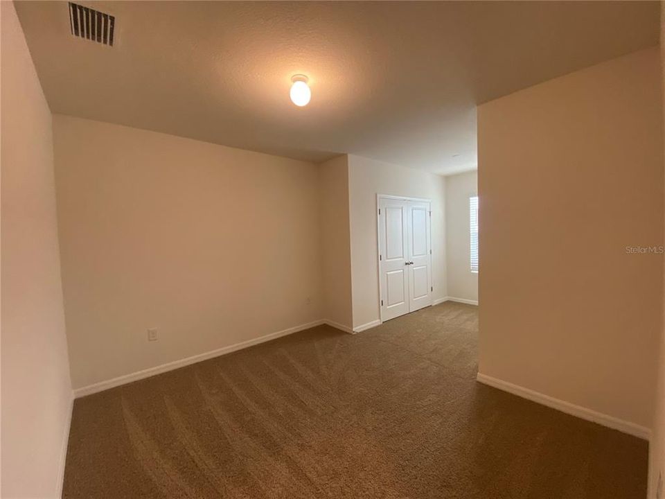 For Rent: $2,195 (3 beds, 2 baths, 1673 Square Feet)