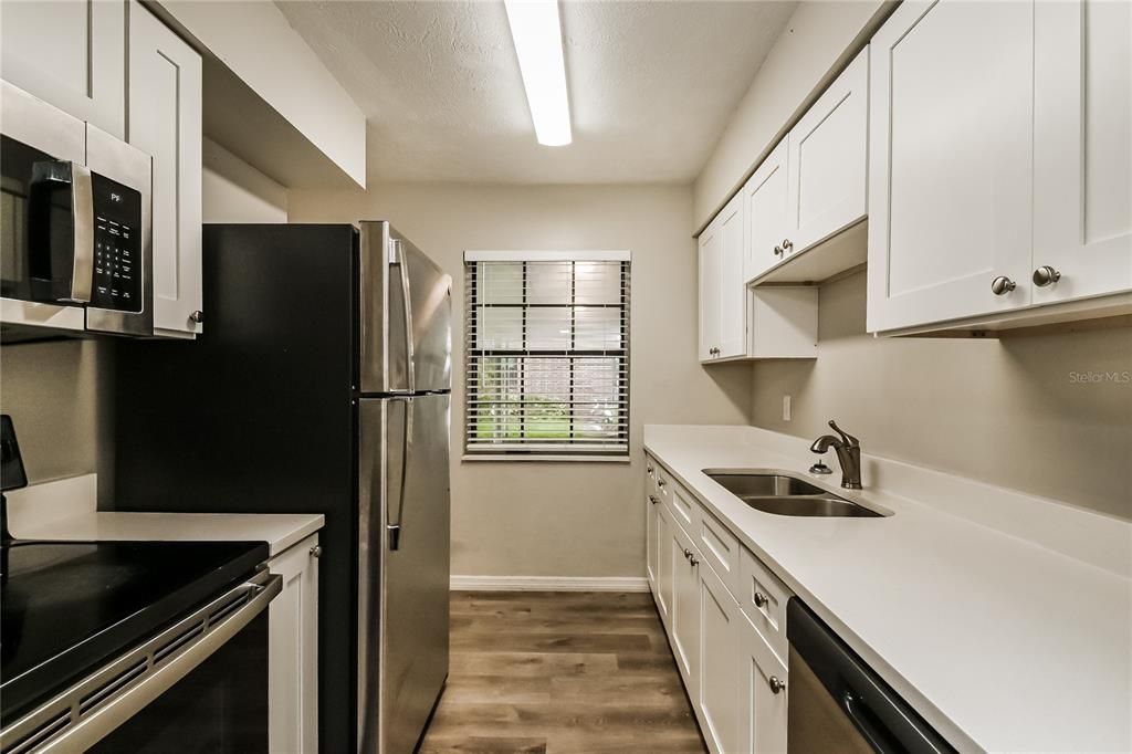 For Rent: $1,715 (3 beds, 2 baths, 1025 Square Feet)