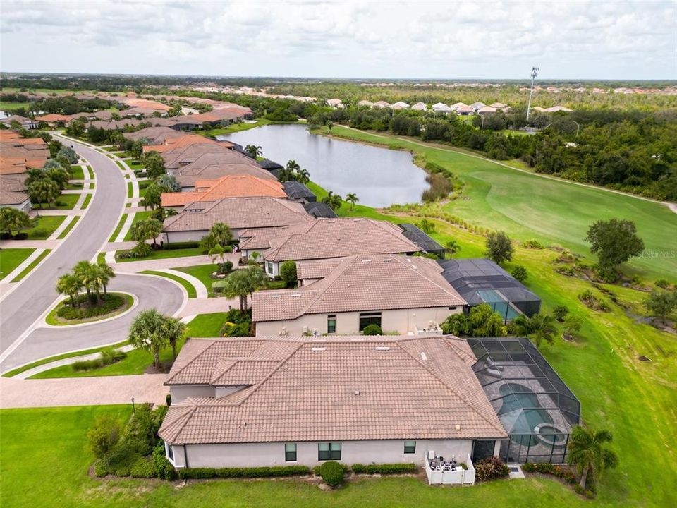 For Sale: $1,600,000 (4 beds, 3 baths, 3222 Square Feet)