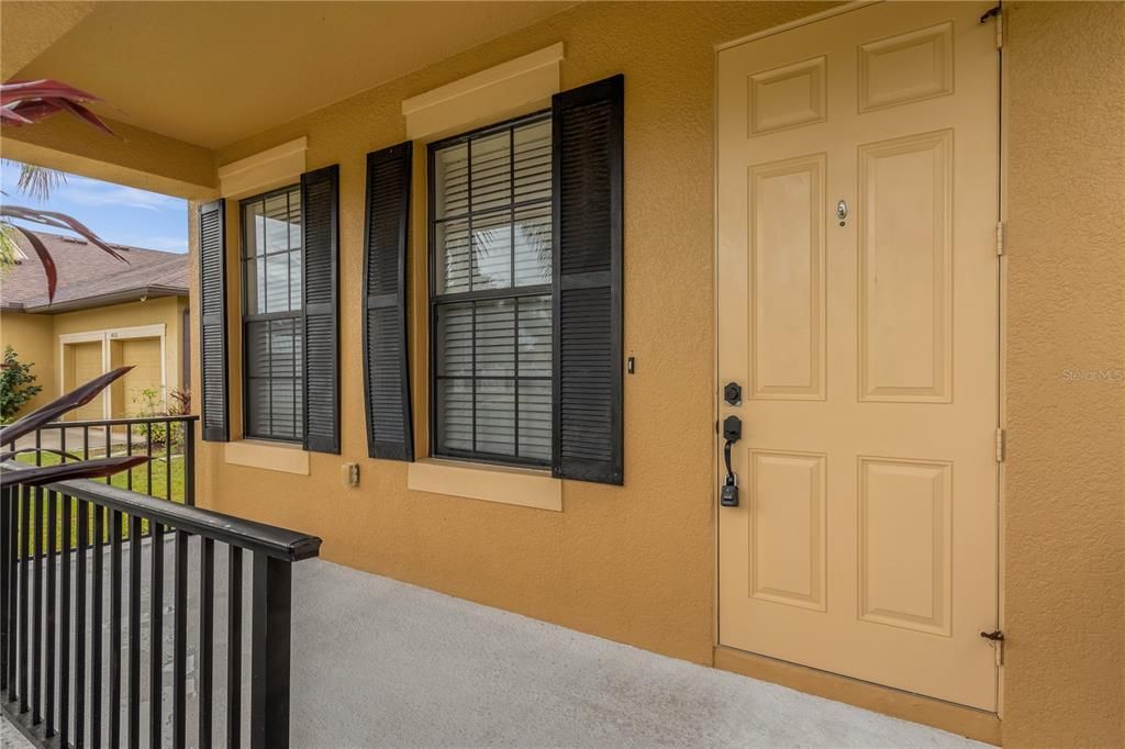 For Rent: $2,300 (4 beds, 3 baths, 2826 Square Feet)