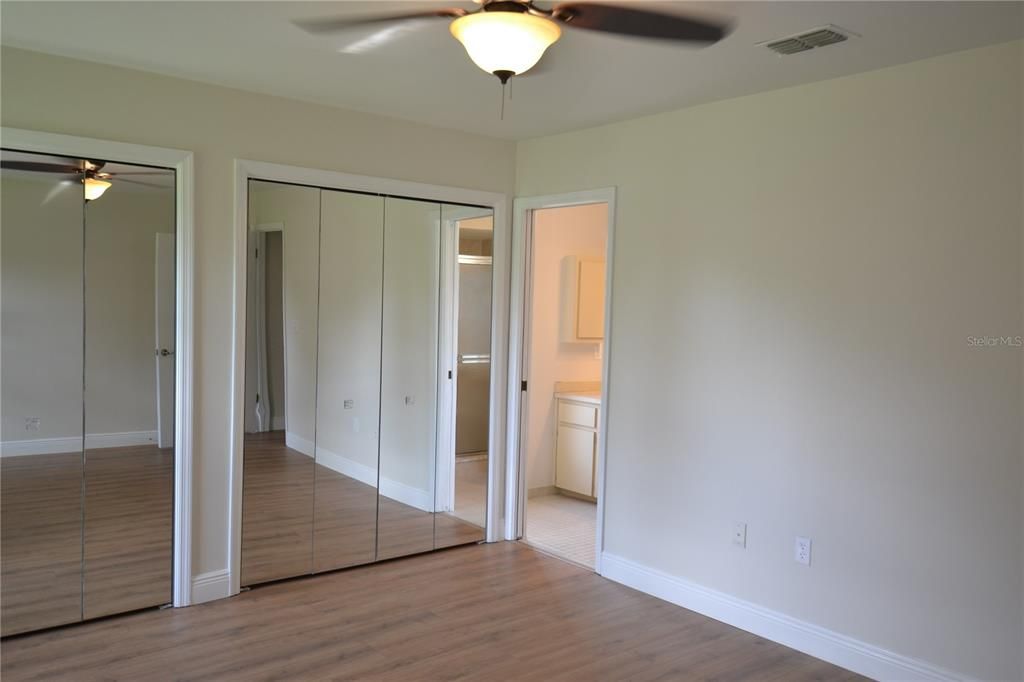 For Rent: $2,150 (2 beds, 2 baths, 1660 Square Feet)