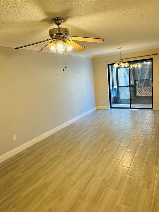 For Rent: $1,900 (2 beds, 1 baths, 1677 Square Feet)