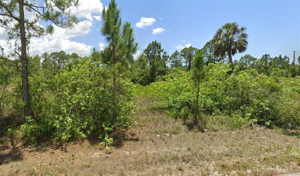 En Venta: $28,000 (0.24 acres)