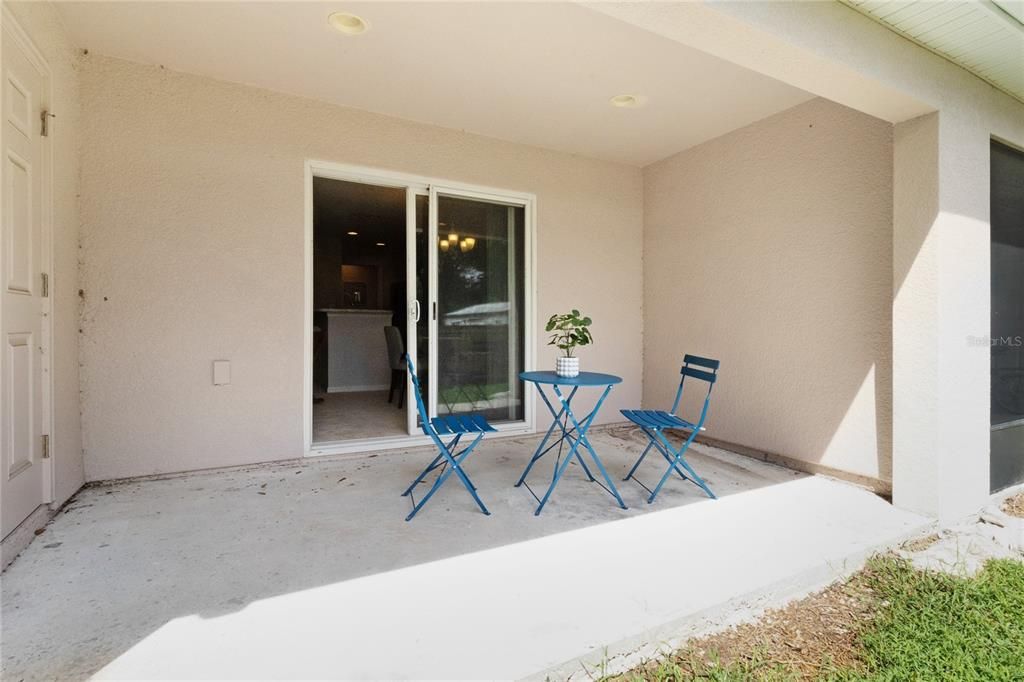 For Sale: $299,000 (3 beds, 2 baths, 1598 Square Feet)