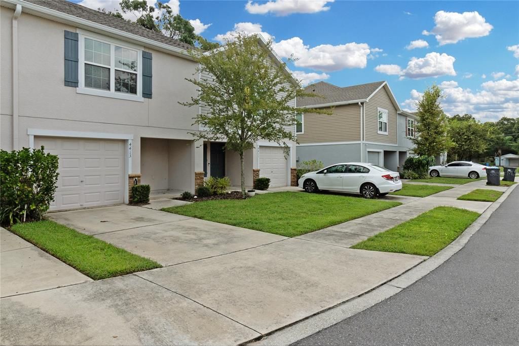 For Sale: $299,000 (3 beds, 2 baths, 1598 Square Feet)