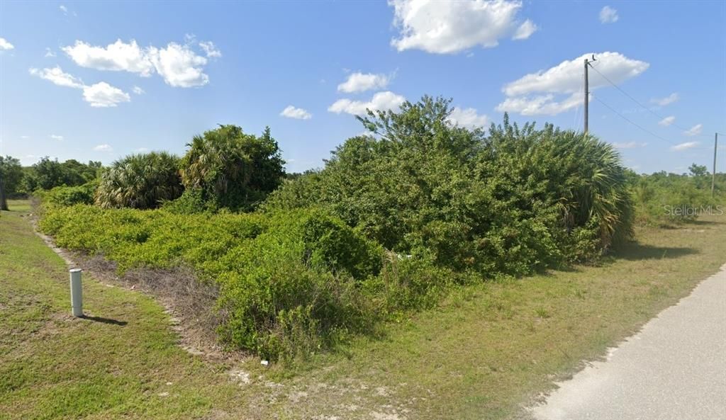 Active With Contract: $25,000 (0.28 acres)