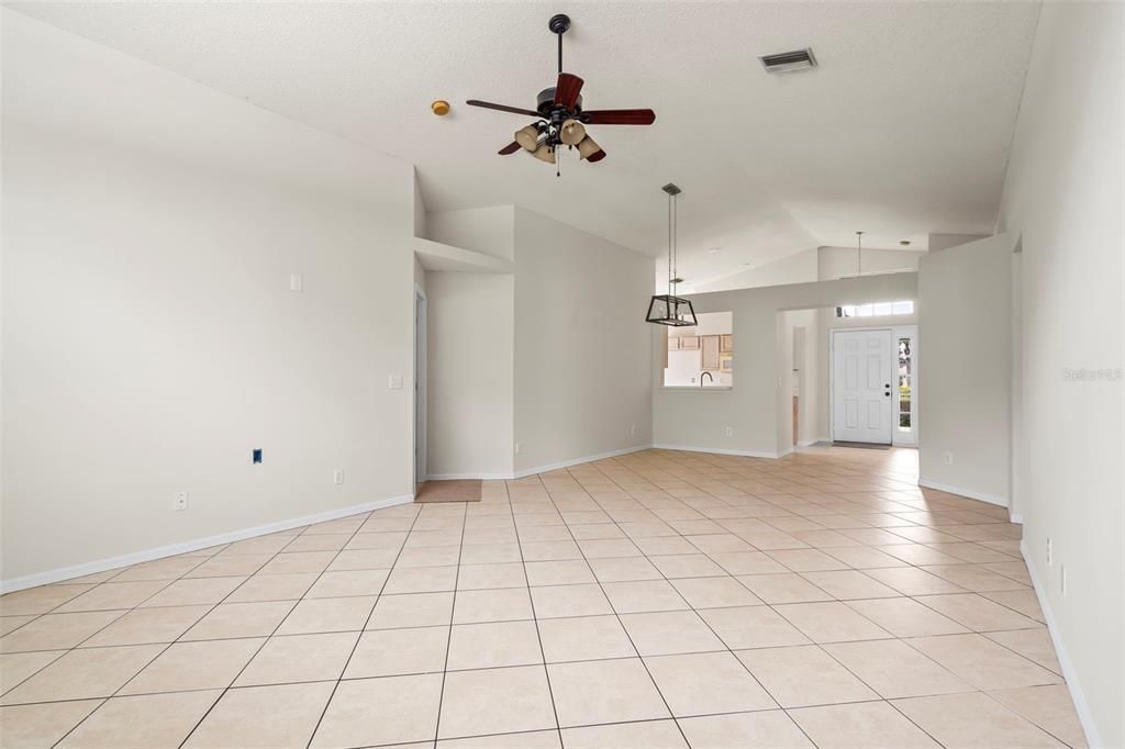 For Sale: $432,500 (4 beds, 2 baths, 1685 Square Feet)