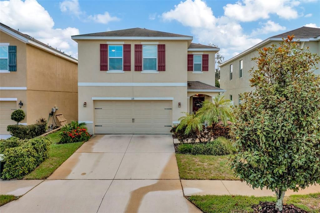 For Sale: $434,900 (4 beds, 2 baths, 2309 Square Feet)