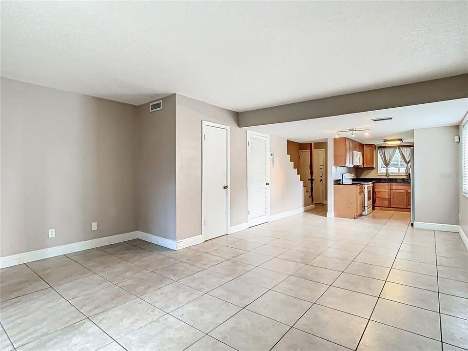 Dining room / Living room combo