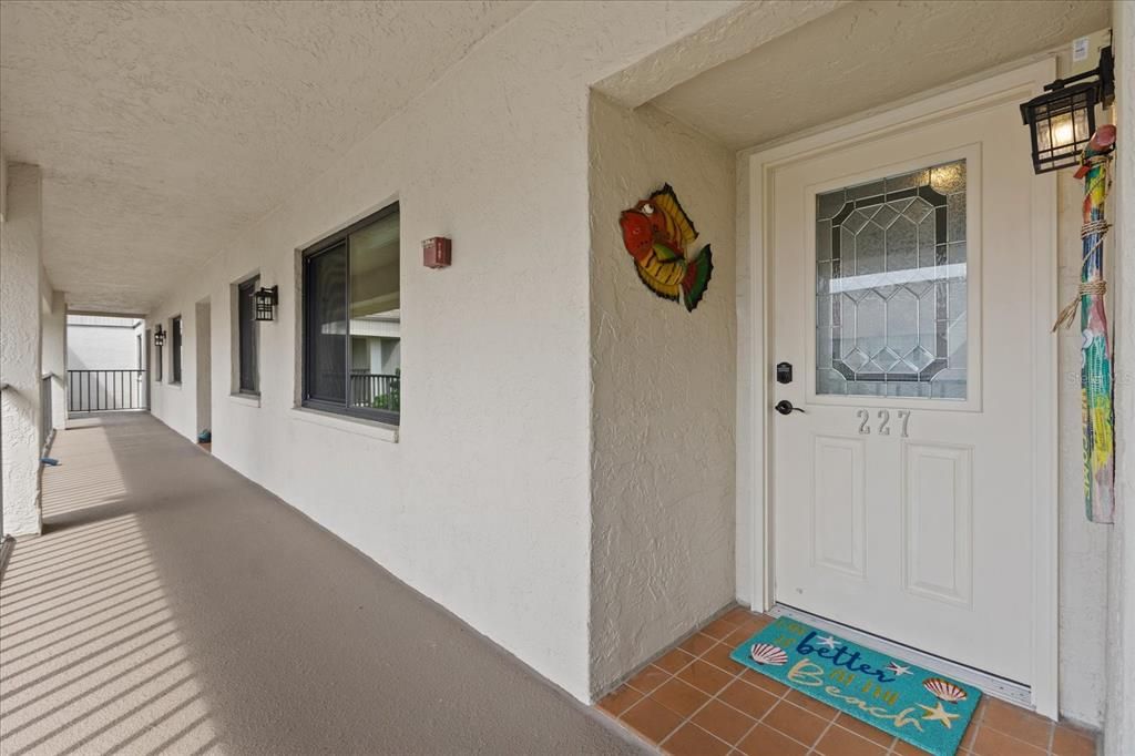 En Venta: $269,000 (2 camas, 2 baños, 1025 Pies cuadrados)