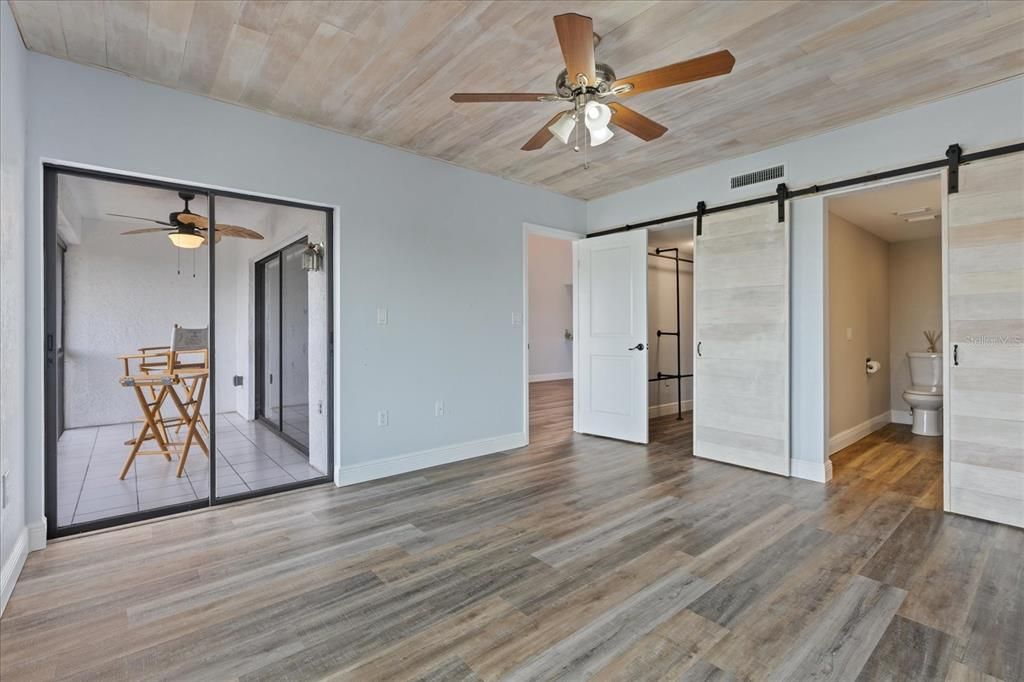 En Venta: $269,000 (2 camas, 2 baños, 1025 Pies cuadrados)