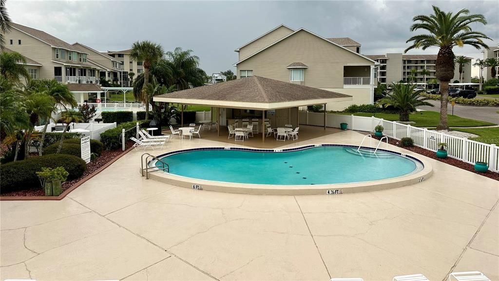 En Venta: $269,000 (2 camas, 2 baños, 1025 Pies cuadrados)