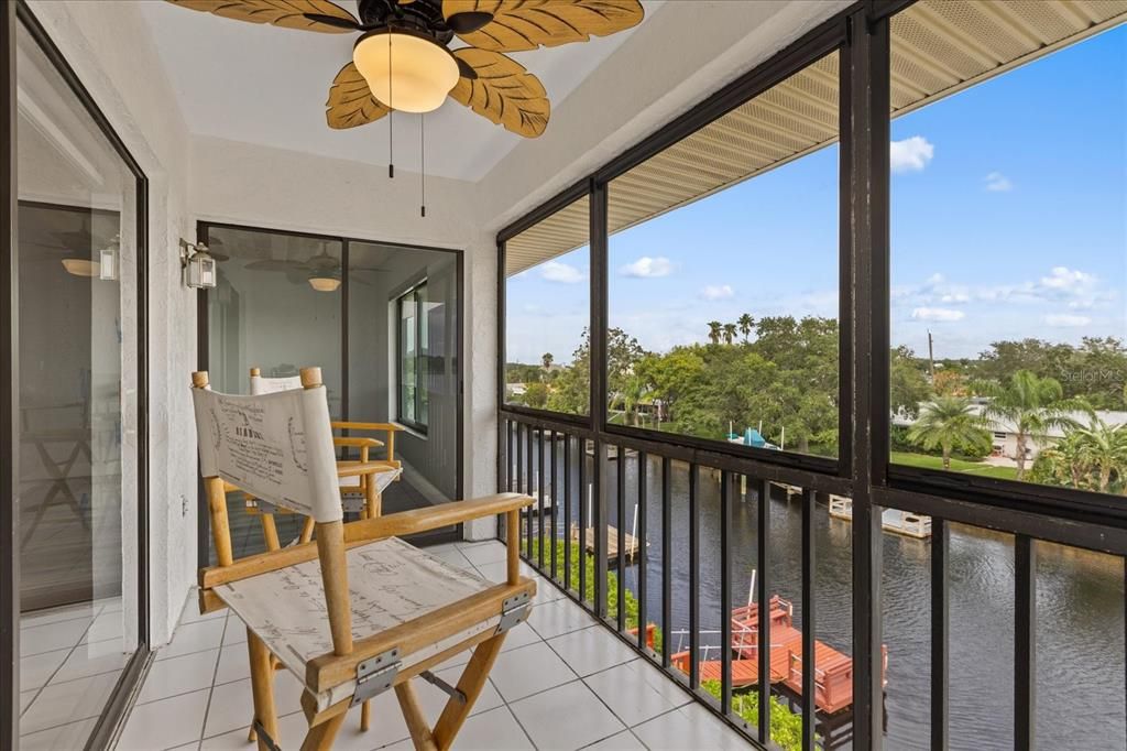 En Venta: $269,000 (2 camas, 2 baños, 1025 Pies cuadrados)