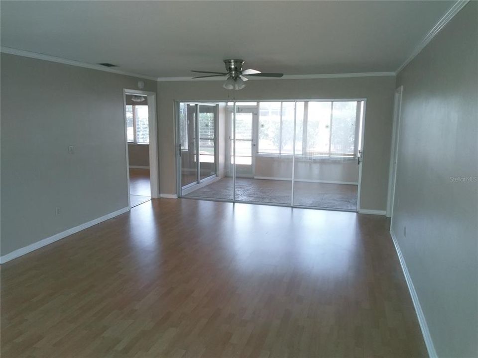 For Rent: $3,095 (2 beds, 2 baths, 1850 Square Feet)