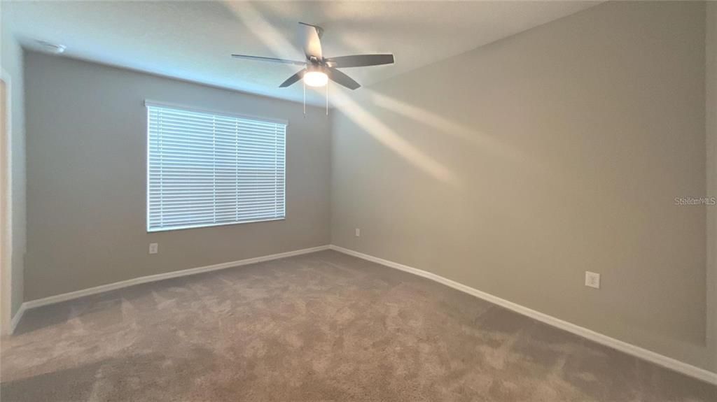 For Rent: $2,400 (3 beds, 2 baths, 1588 Square Feet)