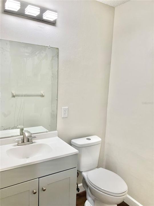 Active With Contract: $2,300 (4 beds, 2 baths, 1498 Square Feet)