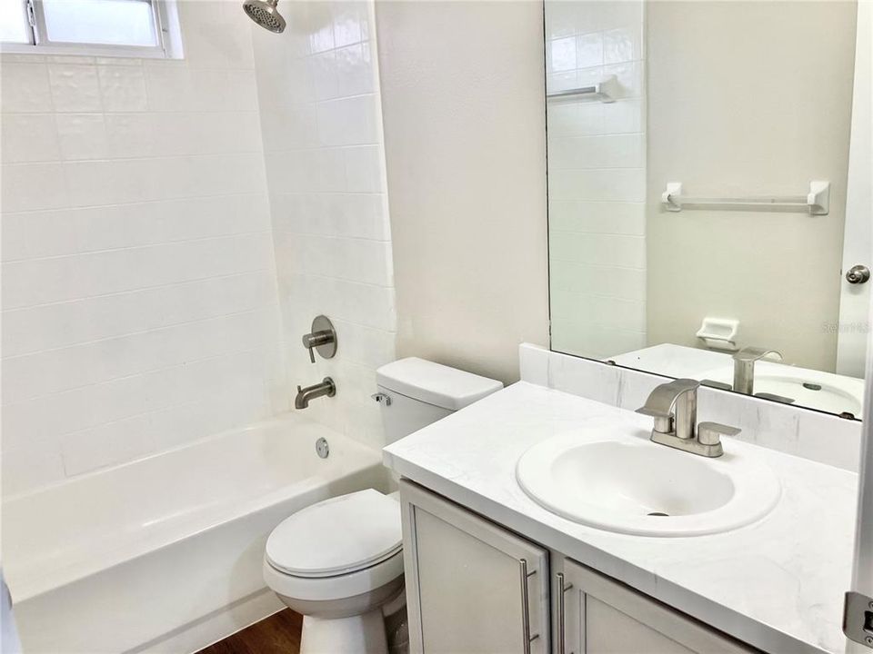 Active With Contract: $2,300 (4 beds, 2 baths, 1498 Square Feet)