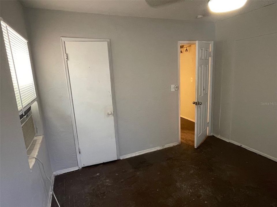 For Rent: $1,795 (2 beds, 1 baths, 1000 Square Feet)