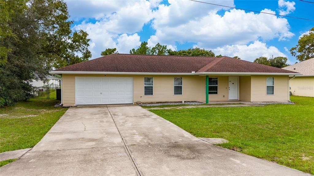 For Sale: $280,000 (3 beds, 2 baths, 1308 Square Feet)