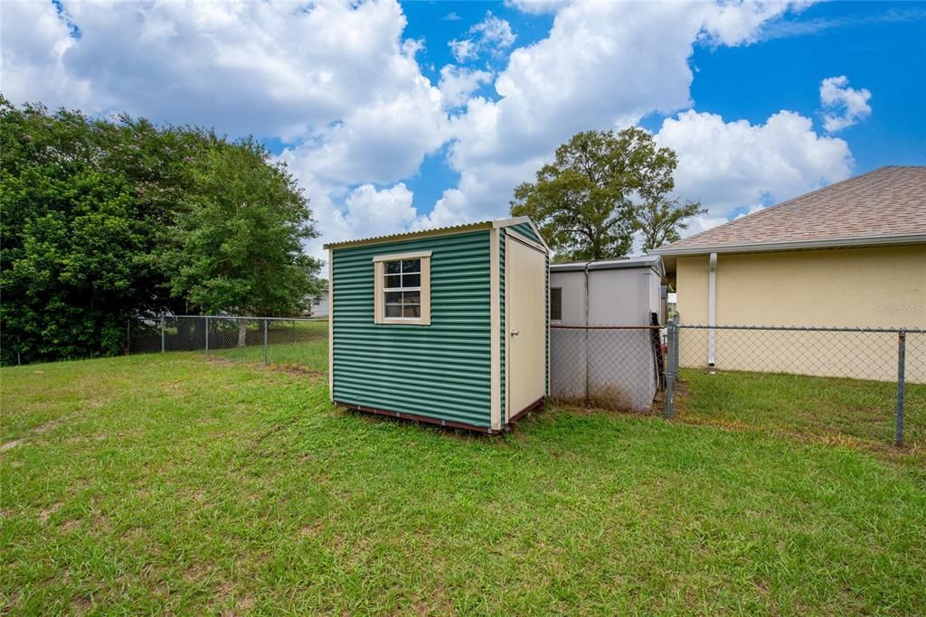 For Sale: $280,000 (3 beds, 2 baths, 1308 Square Feet)