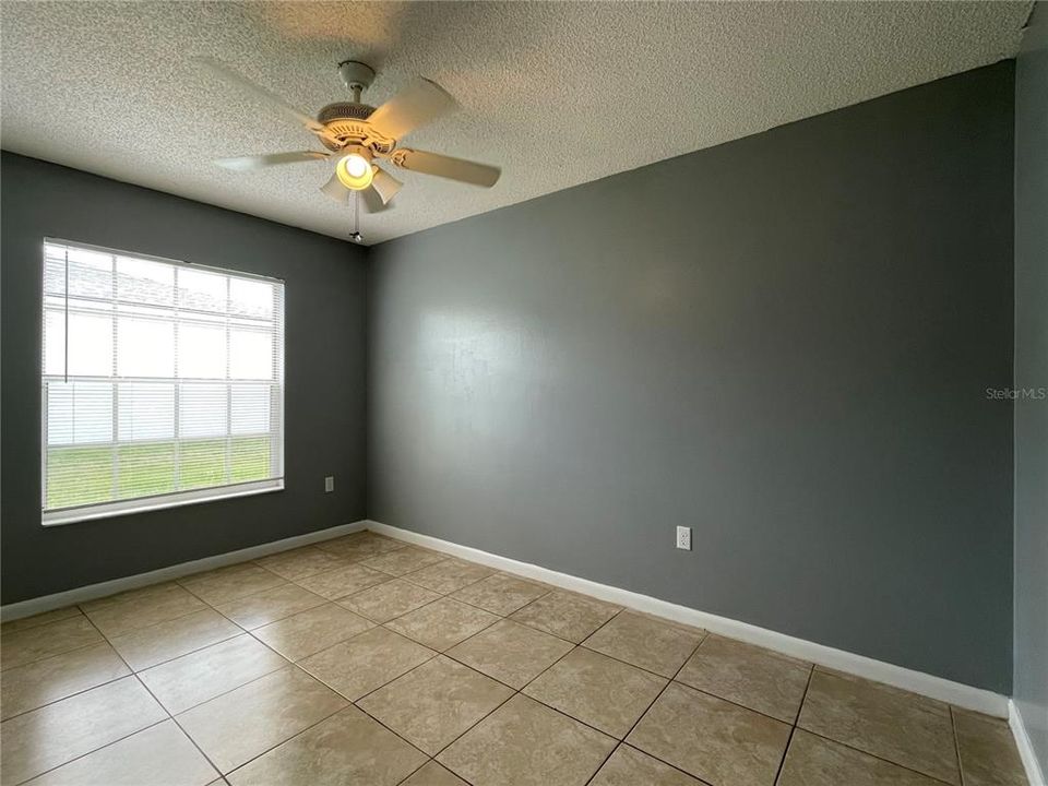 For Rent: $1,675 (3 beds, 2 baths, 1247 Square Feet)