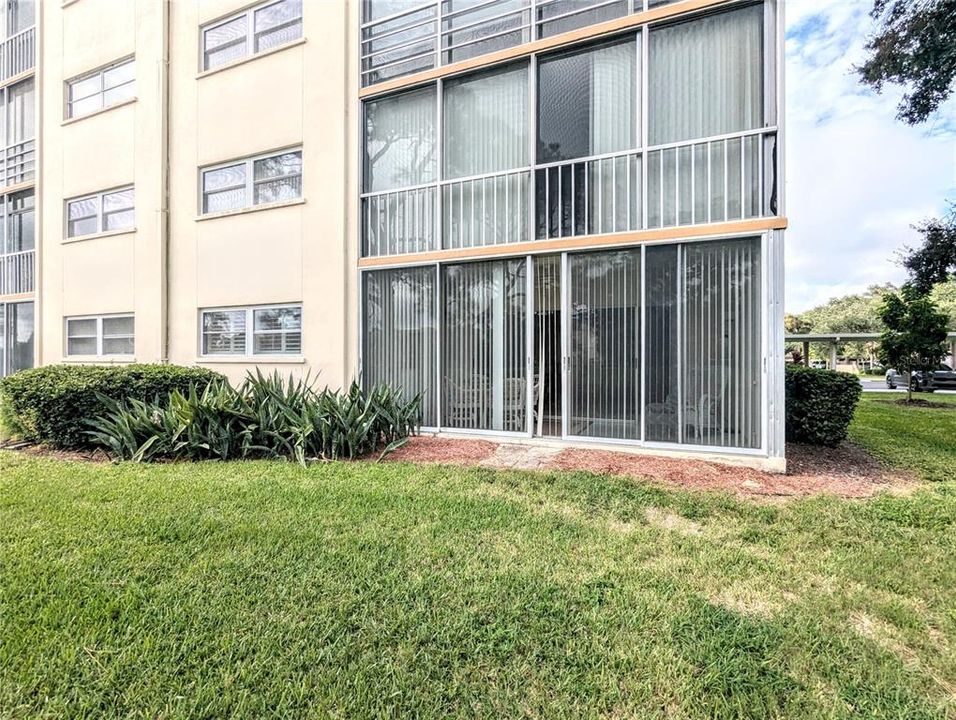 En Venta: $219,900 (2 camas, 2 baños, 1008 Pies cuadrados)